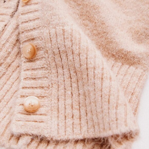 School Girl Cardigan - Picture 4 of 5